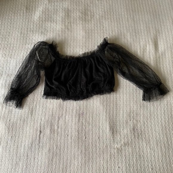 Women's Ruffled Long Sleeve Blouse - Picture 3 of 6